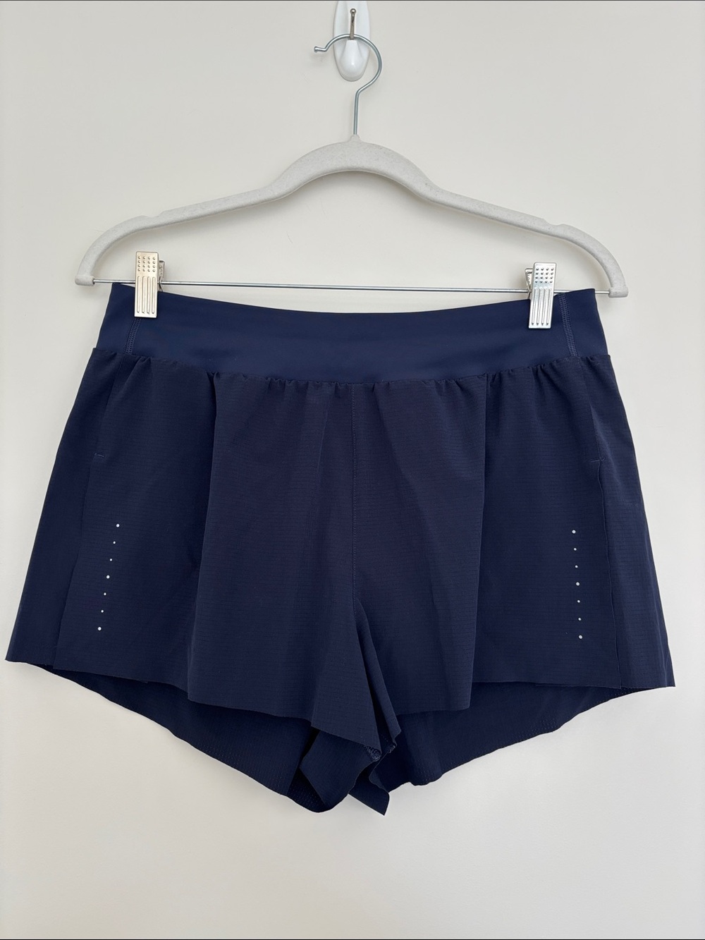Athleta Fast Route Mesh Run Short in Navy